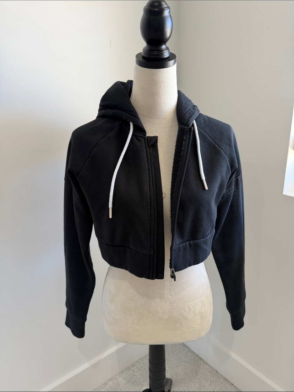 Gymshark Black Cropped Zip-Up Hoodie with White Drawcords
